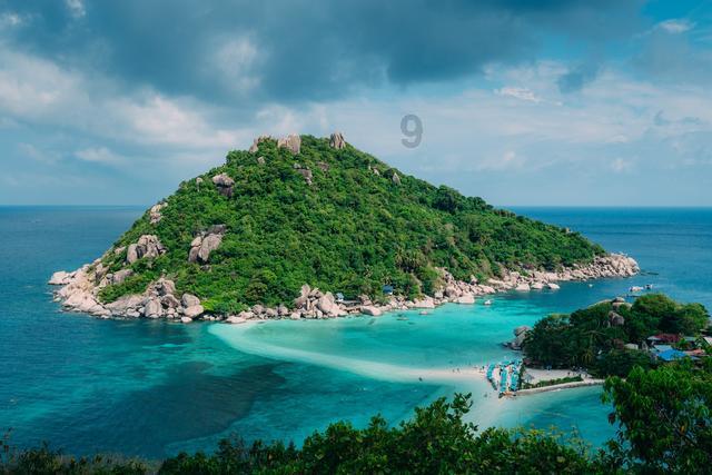 小红帽的冒险之旅